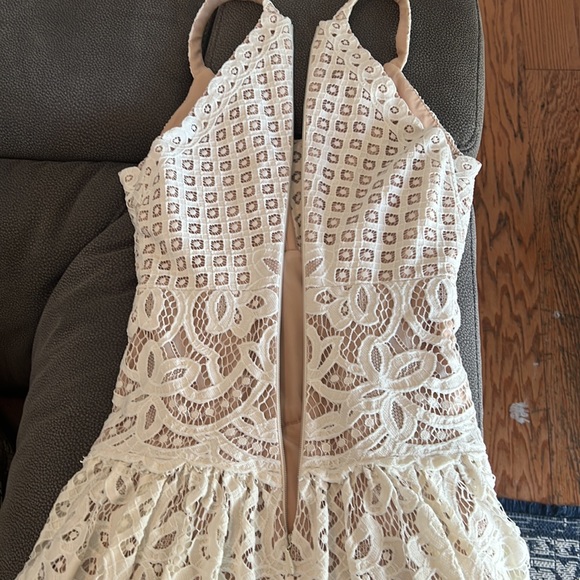 BCBG DRESS - Picture 7 of 9